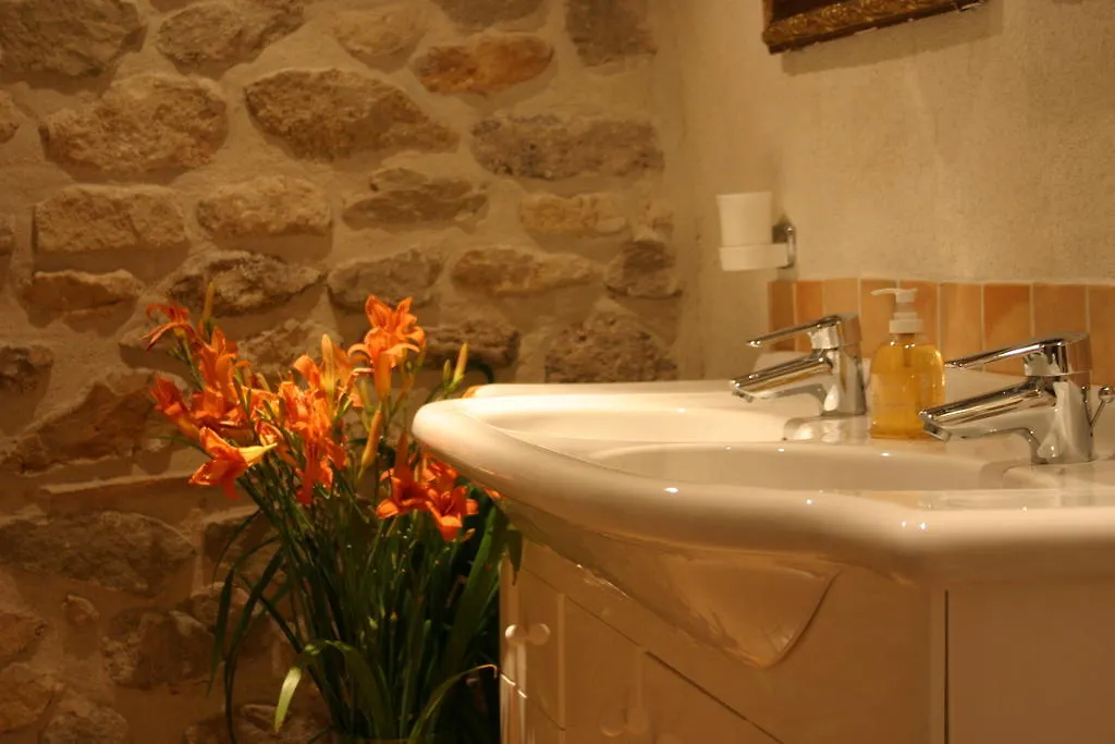Gite Le Gre Chantemerle-les-Grignan 0*,  France